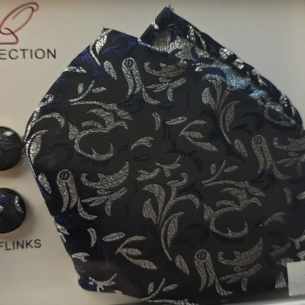NEW Brand Q Platinum Collection Bowtie Cufflinks Pocket‎ Square Set Black/Silver